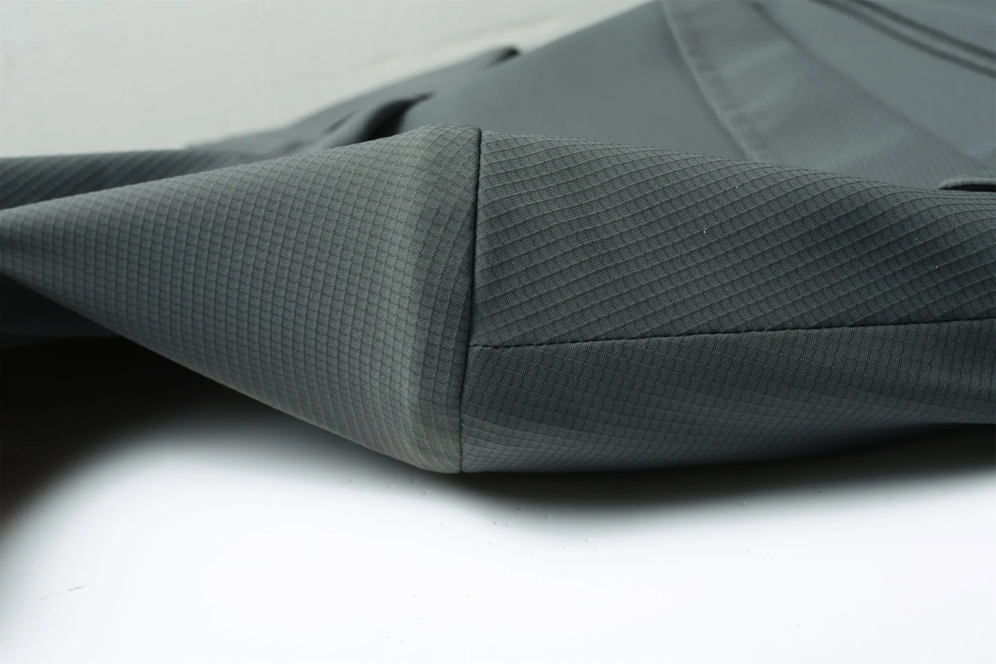 Minimalist Men Casual Blazer Ice Silk Nylon Spandex Seamless High Stretch Sun Protection Cooling Summer Breathable Tech Jacket